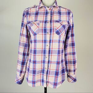 Mec flannel long sleeve plaid button down top fisherman core